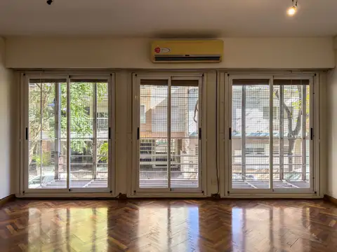 Departamento en Venta en Flores, USD 150.000