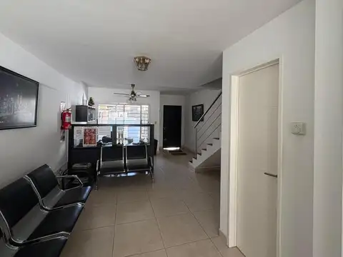 Depto Tipo Casa 6 ambientes con 3 baños