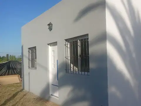 Casa en Alquiler con 1 cochera