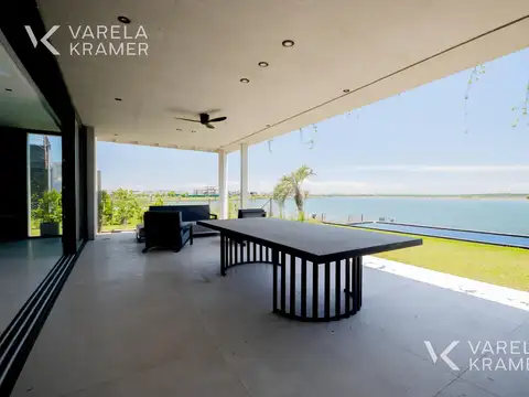 Casa en Venta en Puertos - Barrio Marinas, USD 1.680.000