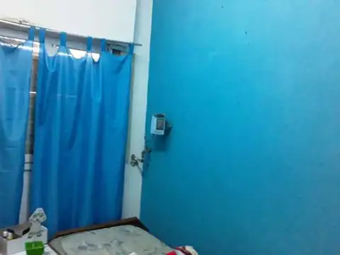CASA  5 AMBIENTES    SOBRE LOTE DE 500 MTS