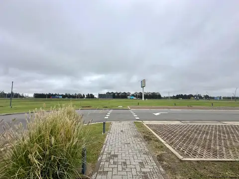 Terreno en Venta en Fisherton, USD 290.000