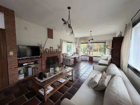 Casa en Venta en La Masia, USD 230.000