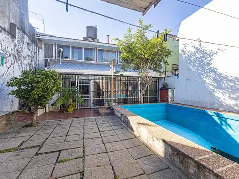 Casa en venta con Jardín