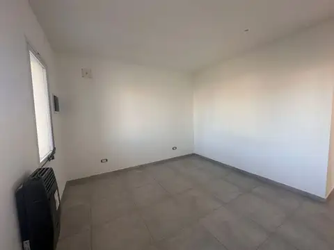 Departamento en Alquiler en Lisandro Olmos Etcheverry, $ 750.000