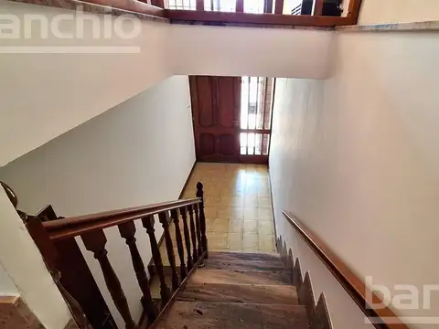 Local en Venta en Luis Agote, USD 180.000