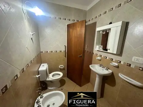 Depto Tipo Casa en Alquiler al Noreste