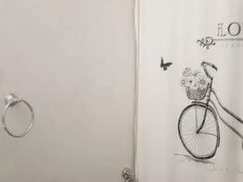 Casa 5 ambientes con 5 baños