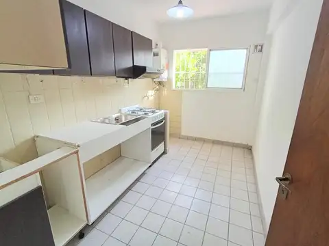 Departamento en Venta en Monte Castro, USD 98.000