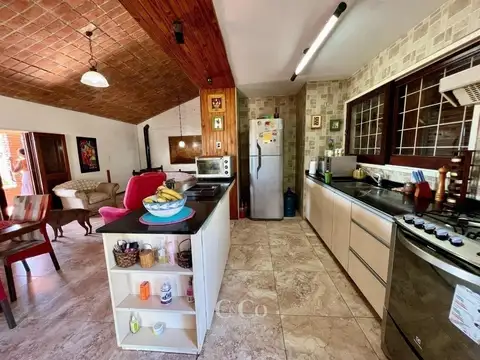Casa en Venta en Sol Y Rio, USD 160.000