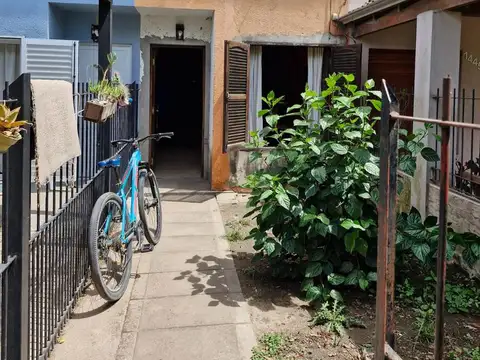 Depto Tipo Casa en Venta de 2 ambientes