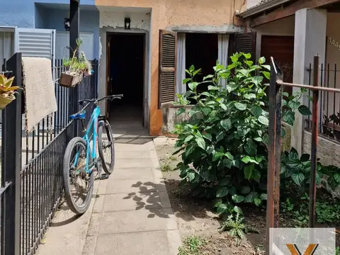 Depto Tipo Casa en Venta de 2 ambientes