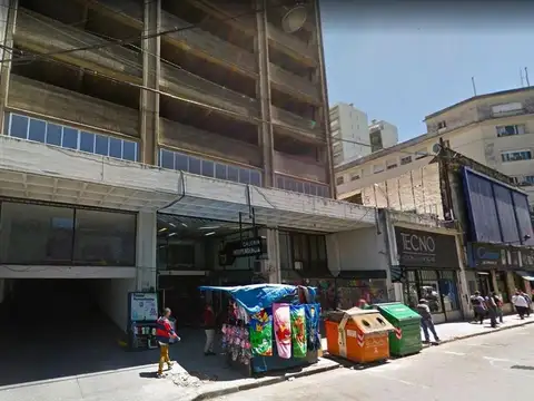 Sarmiento 900 - Piso 7º  Cochera Nº 14