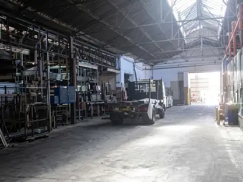 Galpón en Mercedes
