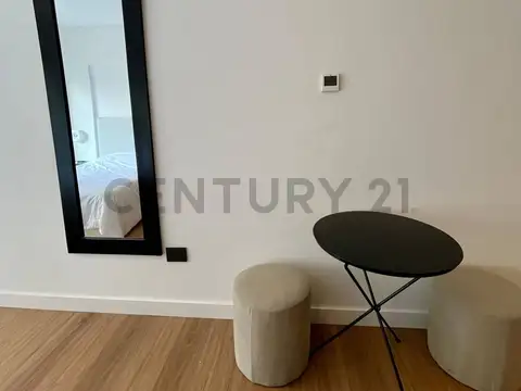 Jerónimo Salguero 1600, Piso 1