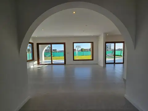 Casa en Venta de 5 dormitorios