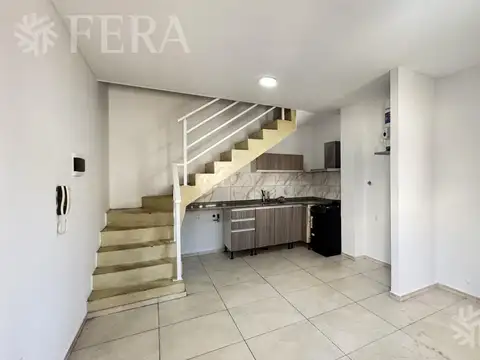 Alquiler Departamento 2 ambientes en Bernal Oeste