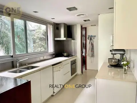 Casa en Venta en Manuel B Gonnet, USD 395.000