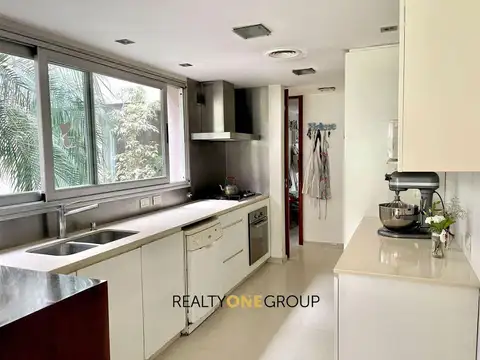Casa en Venta en Manuel B Gonnet, USD 395.000