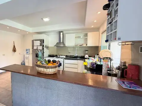 Casa en Alquiler en Guernica, USD 1.200