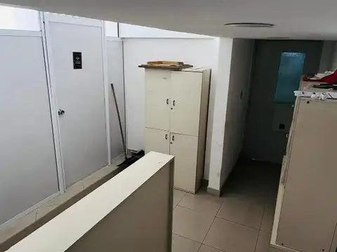 Oficina en Alquiler - 3 ambientes 1 baño - Congreso
