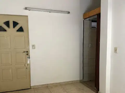 Local en Alquiler en San Miguel, $ 450.000