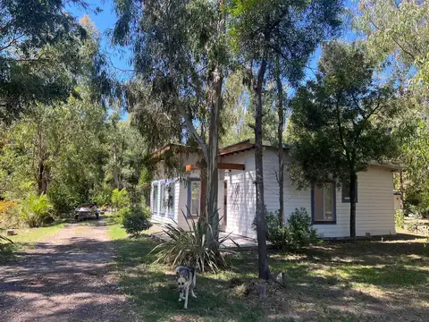 Santa Paula e/ Los Pinos y Los Indios