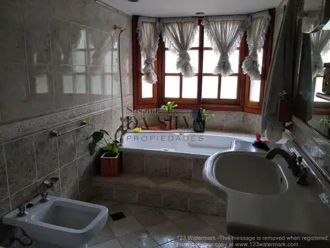 Casa en Venta en Mariano Acosta, USD 220.000