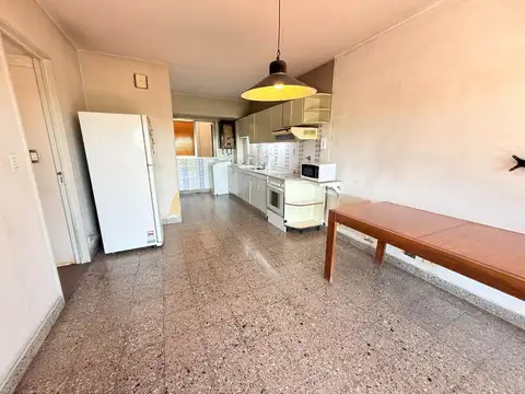 Departamento 4 ambientes con 1 baño