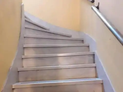 Valle e/ Cachimayo y Emilio Mitre