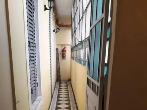 Depto Tipo Casa en Venta de 9 ambientes