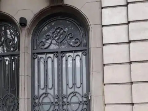 Depto Tipo Casa en Venta de 6 dormitorios