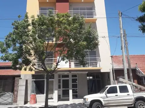 71 e/ 18 y 20