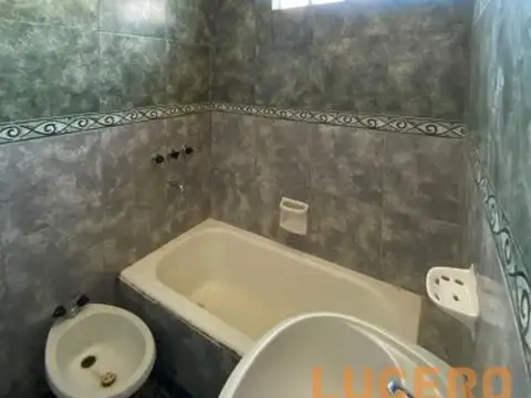 Departamento 2 ambientes con balcon- Alquiler