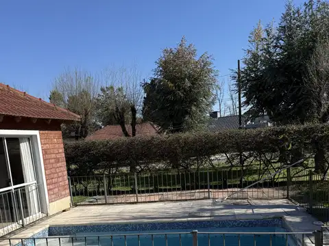 Casa en Alquiler de 3 dormitorios