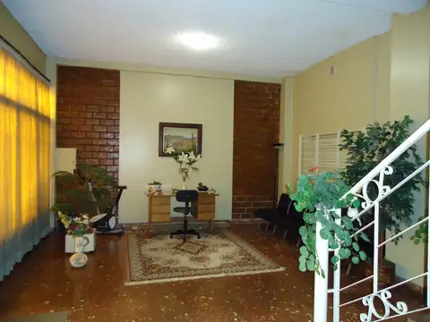 Hermanos Pinzon 1400