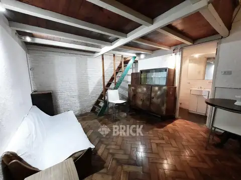 TUCUMAN AL 600 - IMPECABLE PATIO VESTIDOR