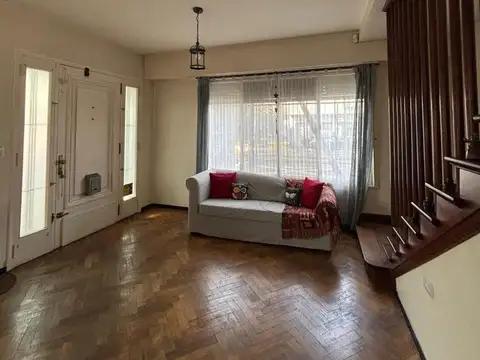 Excelente Casa en venta en martinez