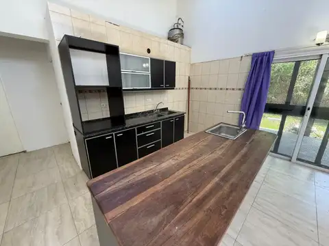 Casa en Venta con 1 cochera