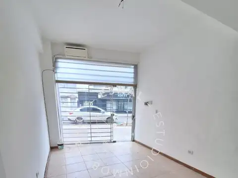 ALQUILER LOCAL COCHABAMBA 400