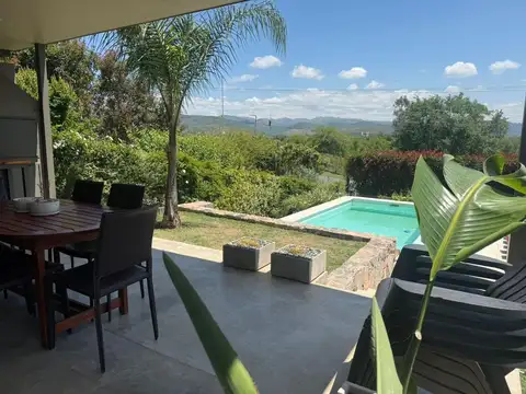 Depto Tipo Casa en Venta de 4 ambientes