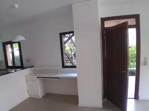 Departamento en Alquiler con 1 cochera