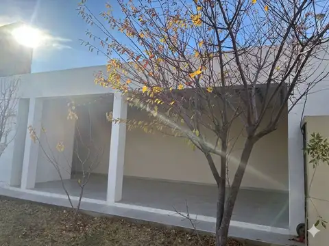 QUINCHO EN VENTA EN GENERAL ROCA
