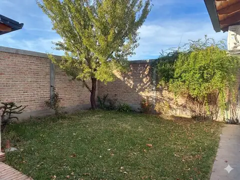 QUINCHO EN VENTA EN GENERAL ROCA