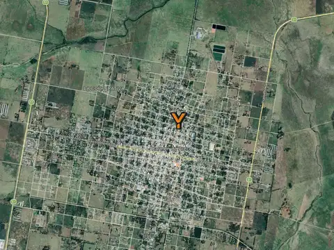 Casa en venta - 2 Dormitorios 2 Baños - 205Mts2 - Carmen de Areco