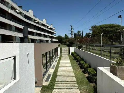 Departamento 5 ambientes con 2 baños