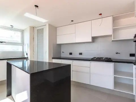 Departamento en Venta con 2 cocheras