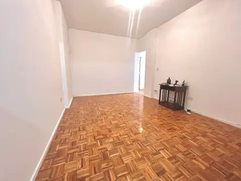 Departamento en Venta en Botanico, USD 115.000