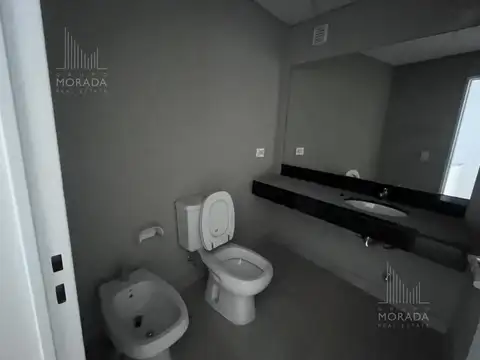 Oficina en Venta en Meriadiano Pilar