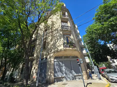 Depto Tipo Casa en Venta 101 años